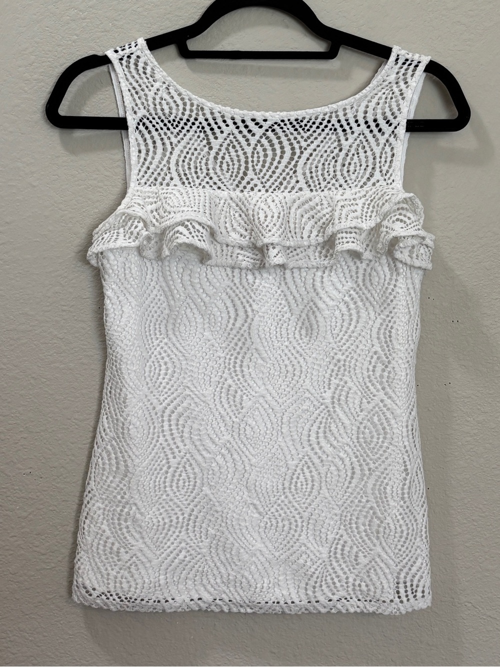 Lilly Pulitzer White Eyelet Lace Ruffle Tank Top Size XS